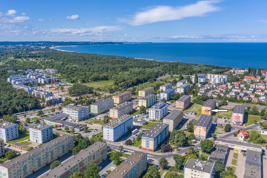 Hello Apartments Brzezno Dworska 格但斯克 外观 照片
